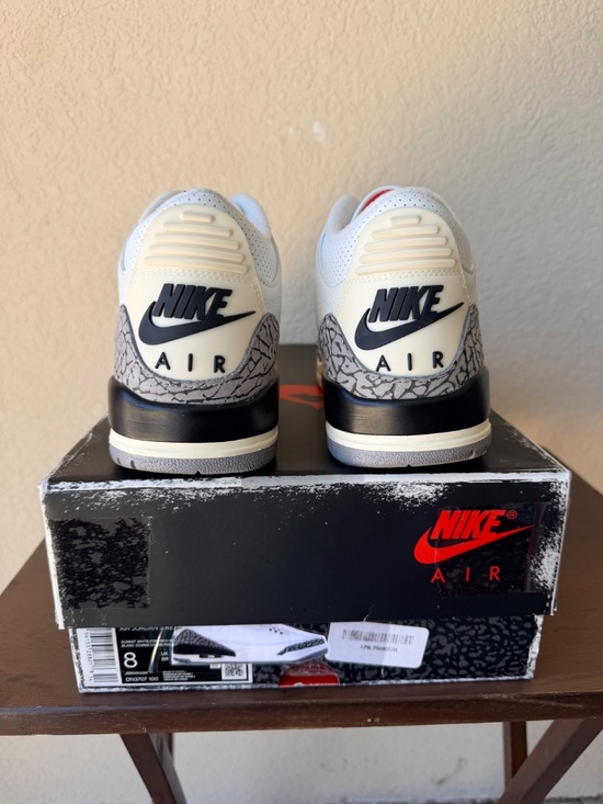 Air Jordan 3 Reimagined size 8 main image 4